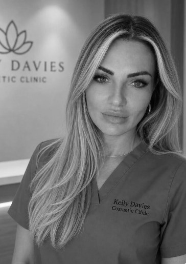Kelly Davies